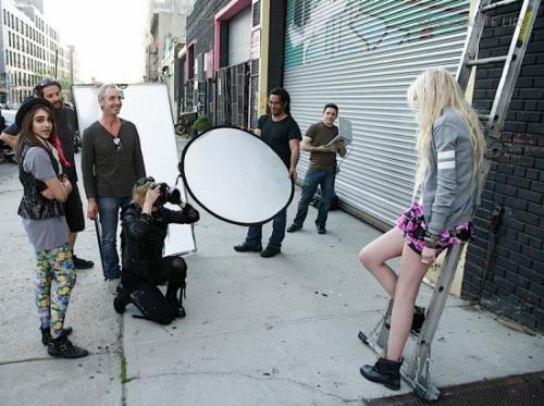 Мадонна стала  фэшн-фотографом