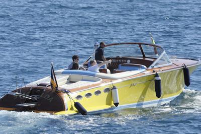 Знаменитости на яхтах — фотоотчет из Канн