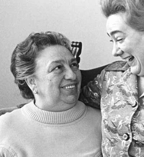 "Тетка в халате": советские и российские первые леди