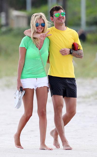 Как отдыхали зарубежные и российские звезды в каникулы