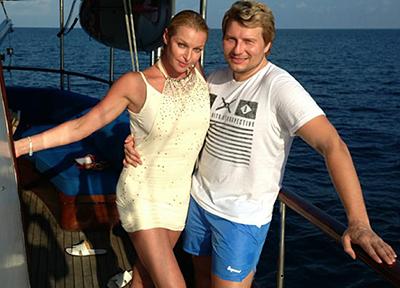 Как отдыхали зарубежные и российские звезды в каникулы