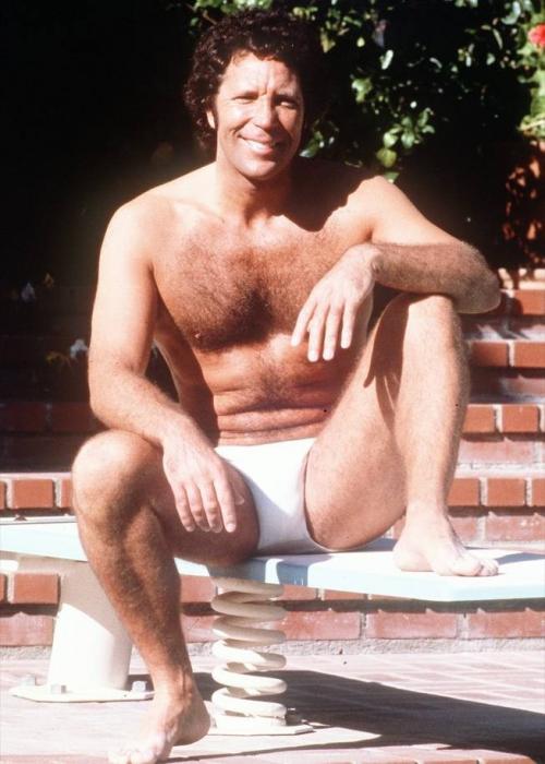 Эти звездные части тела застрахованы на безумные суммы!