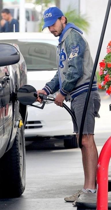 Звезды, в обычной жизни одетые как бездомные