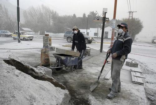 Чилийцев разбудил вулкан, спавший 450 лет