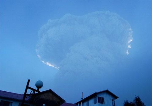 Чилийцев разбудил вулкан, спавший 450 лет