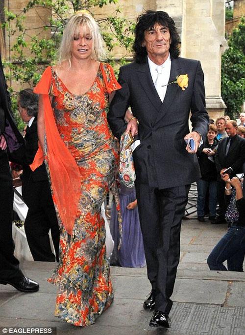 18- летняя русская официантка увела из семьи легенду «Роллинг стоунз»