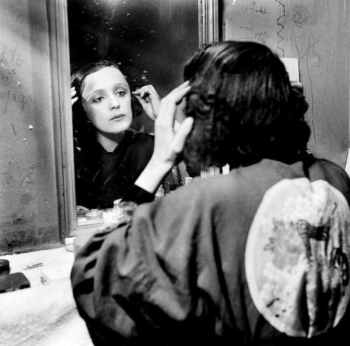 Мировые знаменитости, выросшие в бедности