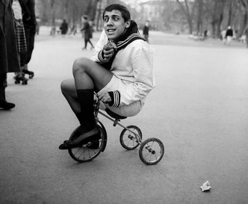 Мировые знаменитости, выросшие в бедности