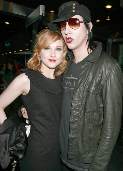 Фрик-парад: с кем встречались самые экстравагантные звезды шоу-бизнеса