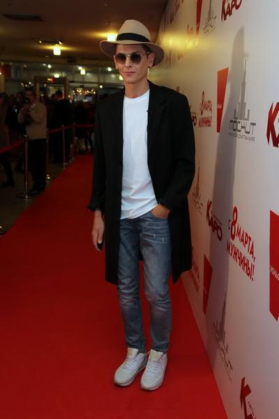 Знаменитости на премьере фильма «С 8 марта, мужчины!»