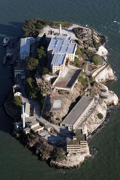 Самые известные острова-тюрьмы планеты