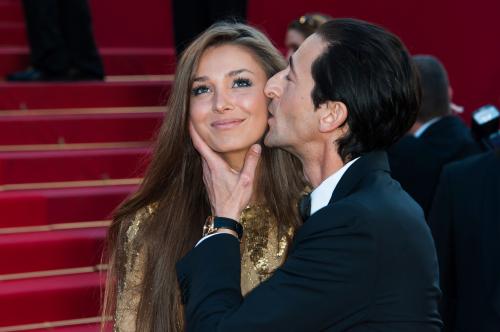 Знаменитости, у которых был роман с россиянами