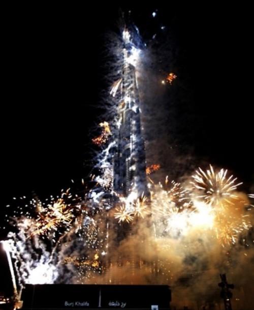 Правитель Дубая открыл самый высокий небоскреб в мире