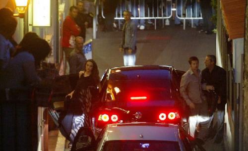 Анджелина Джоли и Брэд Питт отобедали с  ублюдками