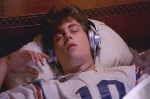     : «    ,    ,   .     ,   – 80-.   ,      .       .        -   .       « ».  ,     « » –    !». «   »  ,     ,  «      ».
