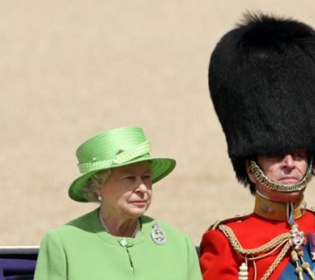 Лучшие шляпки Елизаветы Второй