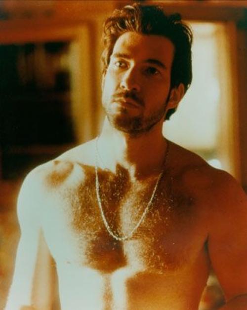 Знаменитые мужчины, которые и после 50 в отличной форме