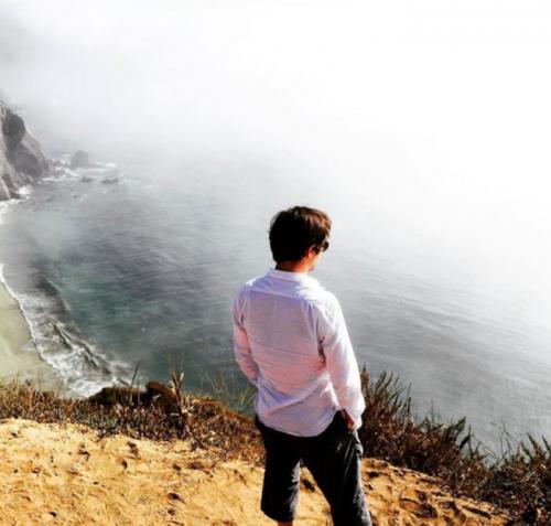 Тачки, яхты и Apple Watch: лето детей российской элиты