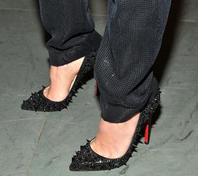 Самая необычная звездная обувь. Часть 2