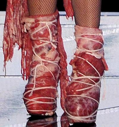 Самая необычная звездная обувь. Часть 2