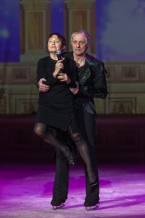 Татьяна Тарасова подарила своим ученикам фигуристку