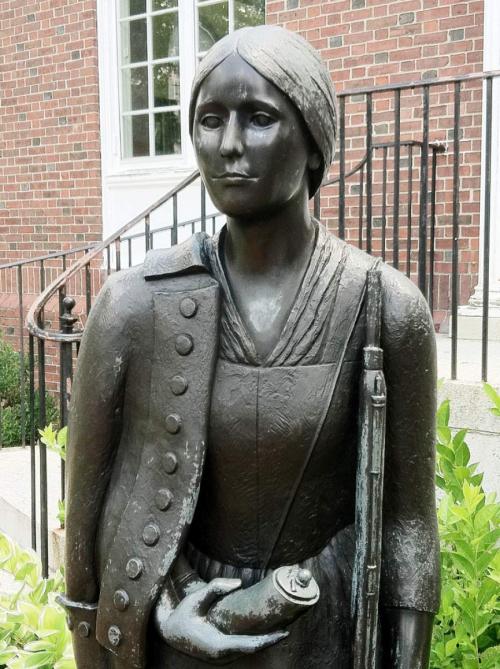 Люди, которые сделали операции сами себе