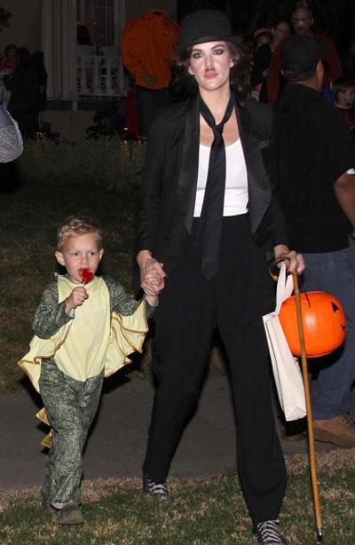 Самые яркие наряды Хэллоуина-2008