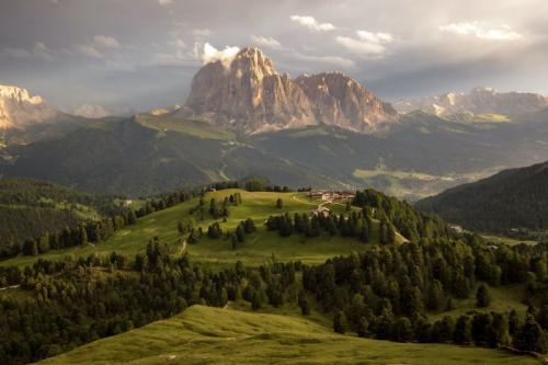 Фотографы собирают коллекцию снимков самых красивых гор планеты