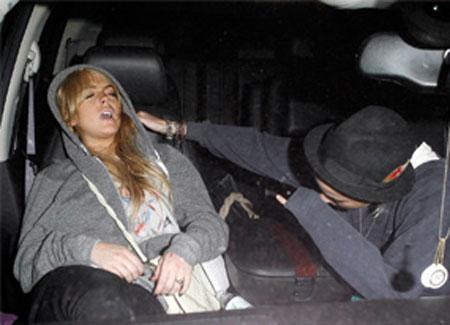 Тайны звездных семей: отцы-алкоголики, матери-наркоманки…