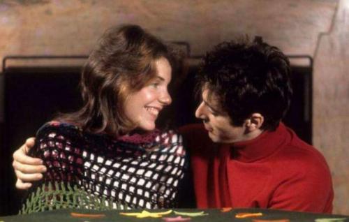 Известные мужчины, которые до старости крутят романы с молоденькими девочками