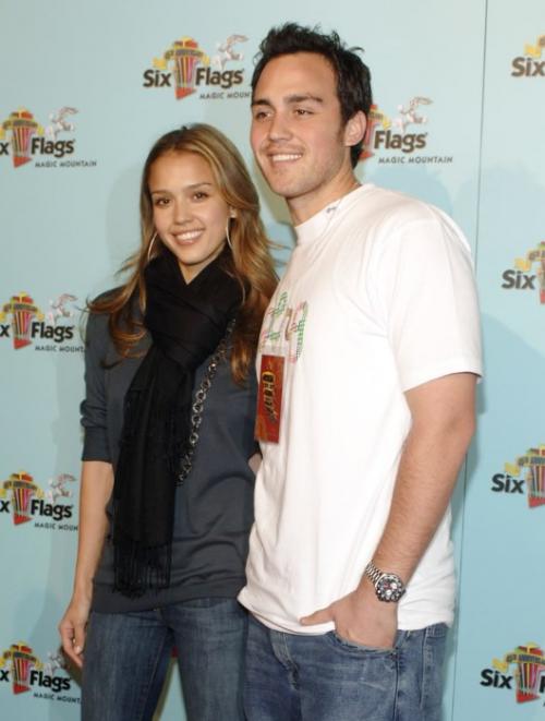 Братья и сестры звезд: в тени знаменитых родственников