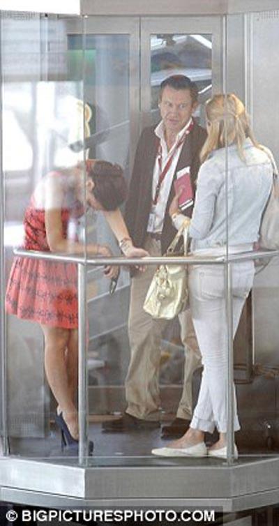 Викторию Бекхем сморила похмельная усталость