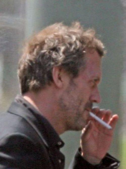 Звездный перекур: знаменитости с сигаретой