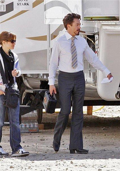 Звездный перекур: знаменитости с сигаретой