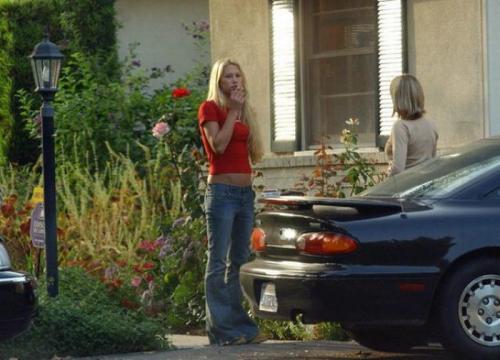 Звездный перекур: знаменитости с сигаретой