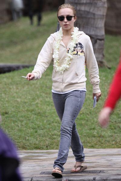 Звездный перекур: знаменитости с сигаретой