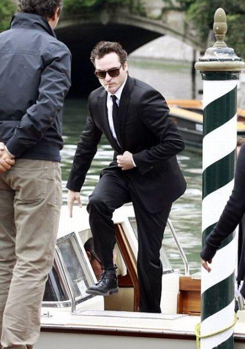 Звездный перекур: знаменитости с сигаретой