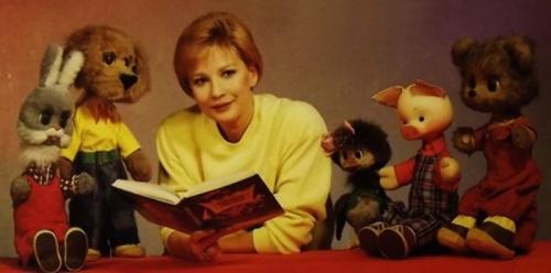 Популярные телеведущие из 90-х тогда и сейчас