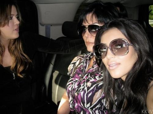 Самые откровенные фото звезды Инстаграма Ким Кардашьян