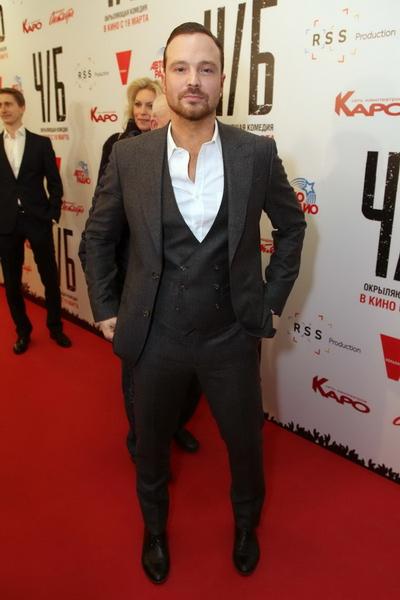 Жена Башарова пришла посмеяться