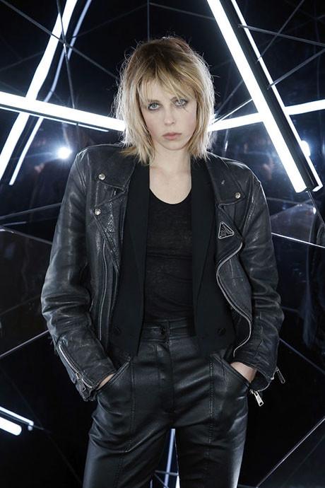 Модели которые имеют высшее образование