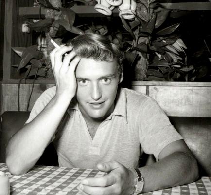 Знаменитости, которых мы потеряли в 2010 году