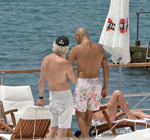 Пляжные рекорды «Кинотавра»: звезды без гламура