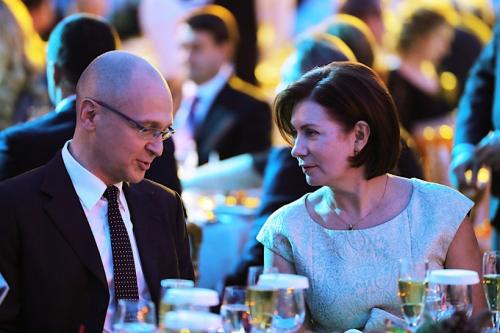 Самые богатые семьи Кремля и Белого дома в 2019 году