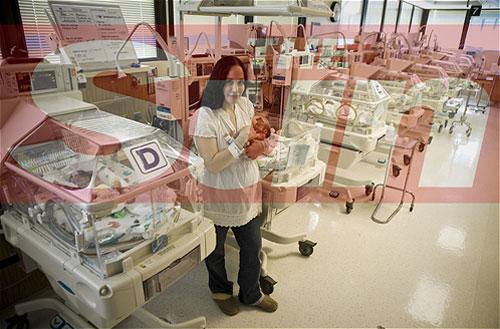 Вторая Анджелина Джоли переплюнула первую по количеству детей