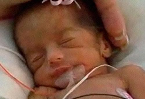 Вторая Анджелина Джоли переплюнула первую по количеству детей