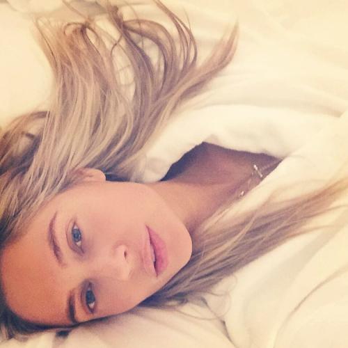 Самые сексуальные фото в соцсетях звезд за 2015 год