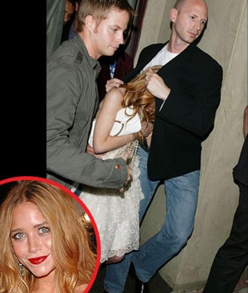 Супермодель Кейт Мосс с другом устроили публичную оргию