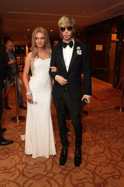 Полину Гагарину и Диму Билана назвали самыми модными