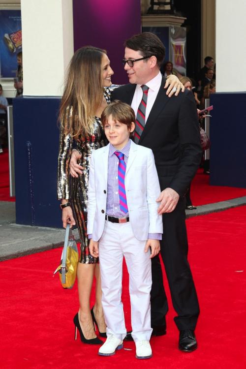 Звезды, родившие с помощью искусственного оплодотворения